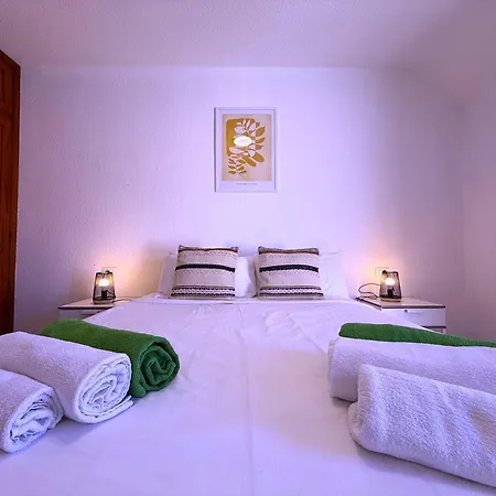 Tropicalidays Playa Americas 2br * Arona (Tenerife)